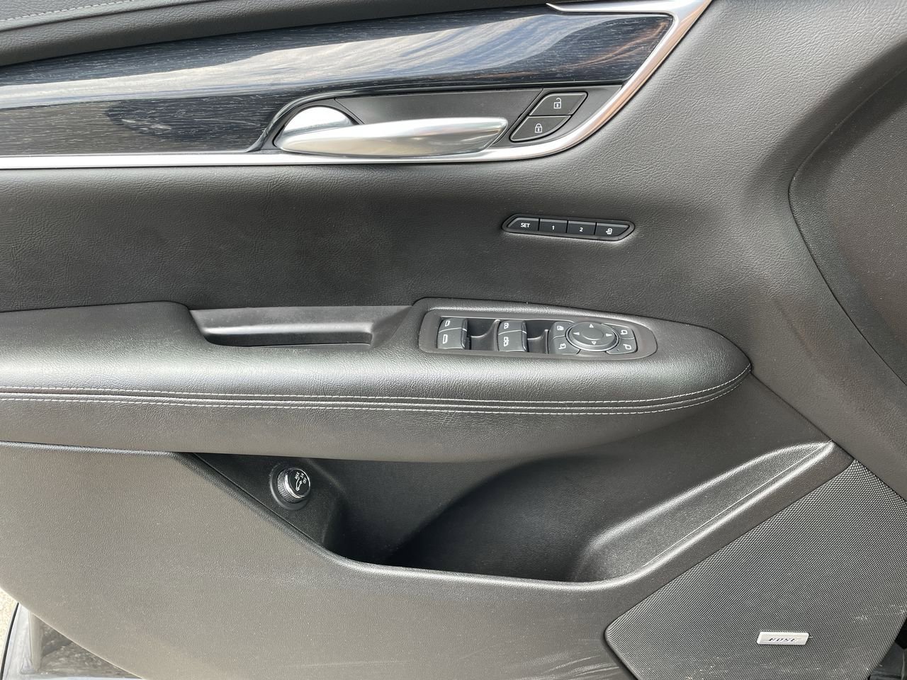 Thumbnail: 2020 Cadillac XT5 - 33