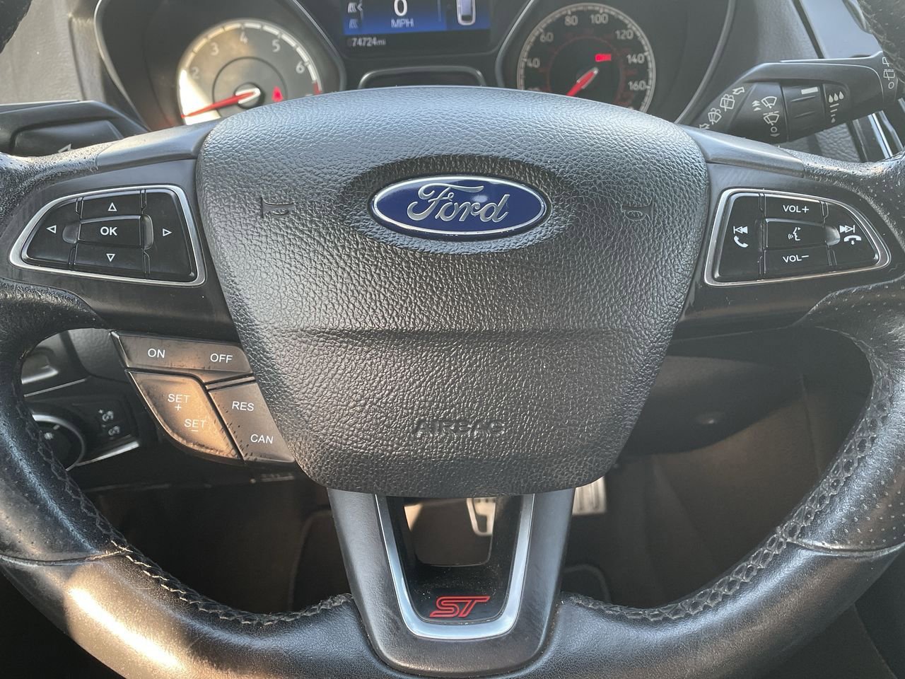 Thumbnail: 2017 Ford Focus - 10