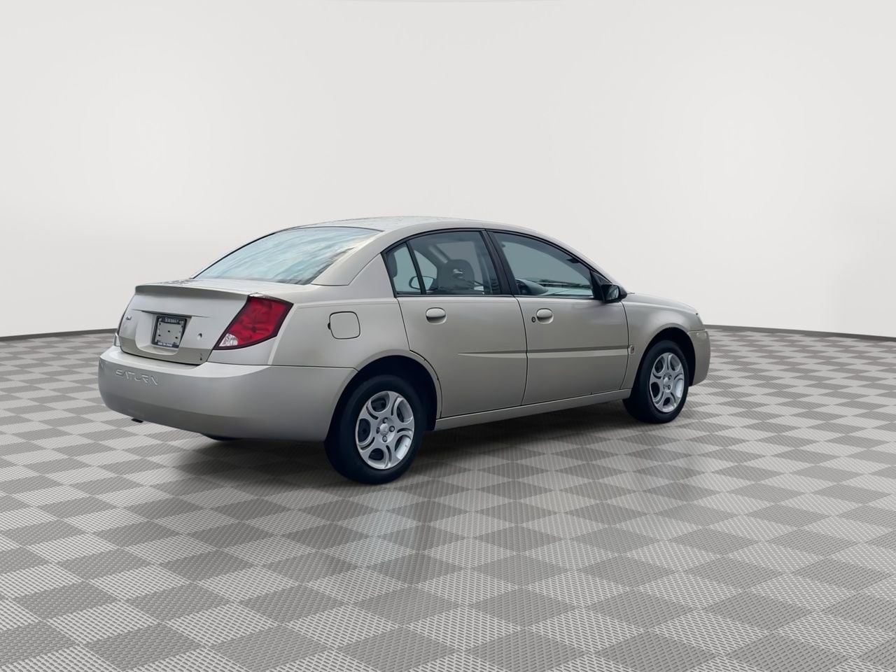 Thumbnail: 2005 Saturn Ion - 8