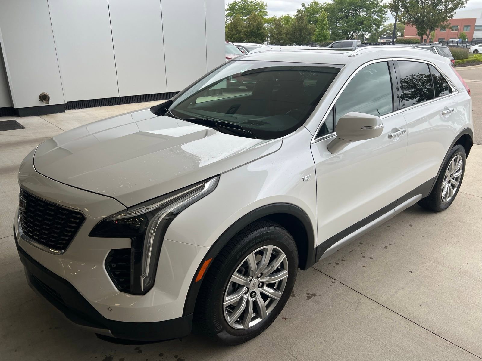 Thumbnail: 2023 Cadillac XT4 - 1