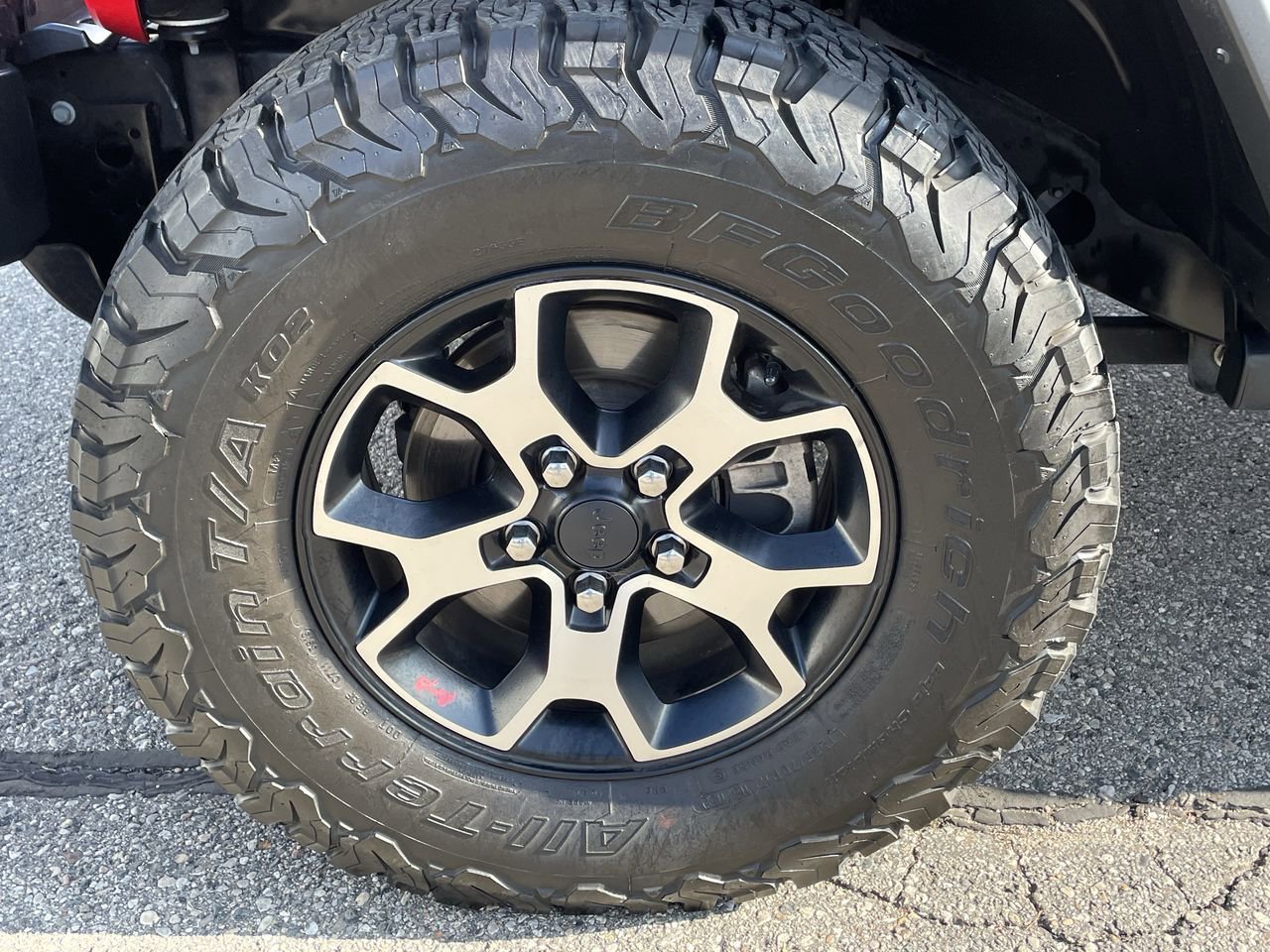 Thumbnail: 2020 Jeep Wrangler - 38