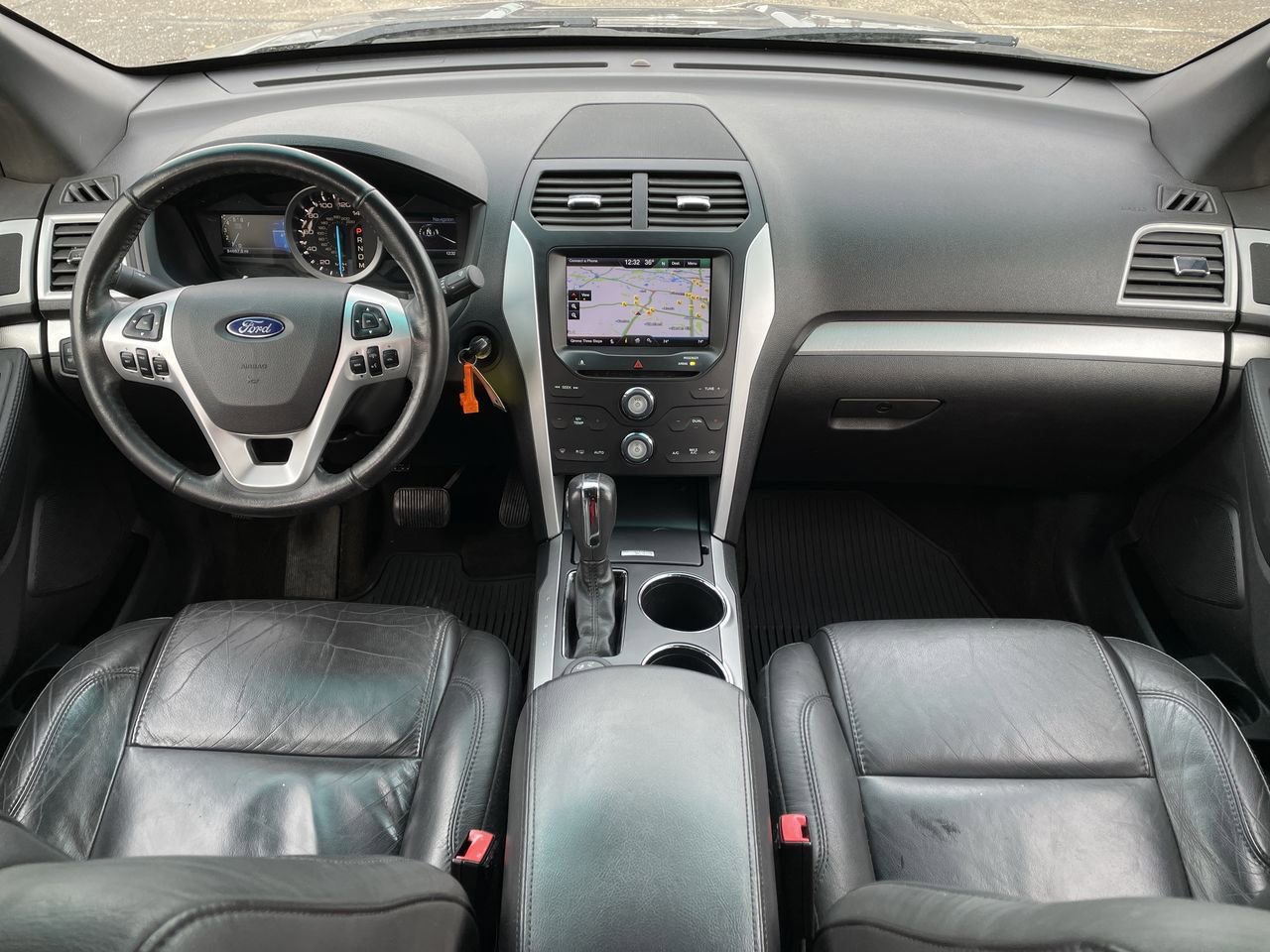 Thumbnail: 2014 Ford Explorer - 23