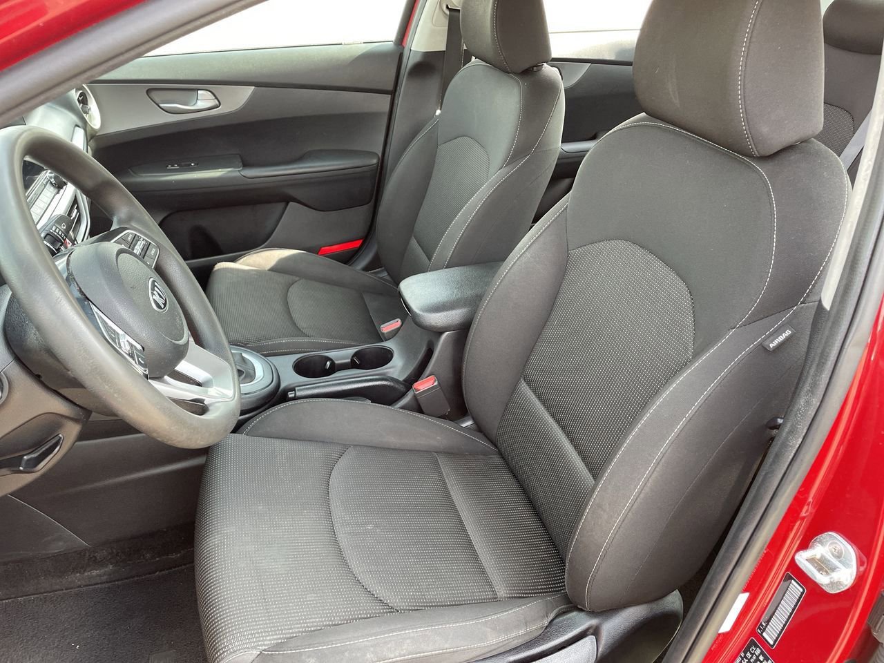 Thumbnail: 2019 Kia Forte - 12