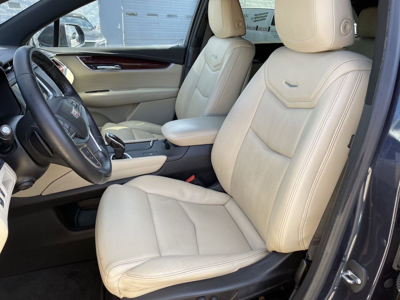 Thumbnail: 2019 Cadillac XT5 - 12