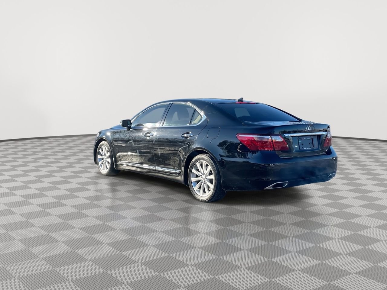 Thumbnail: 2012 Lexus LS - 6