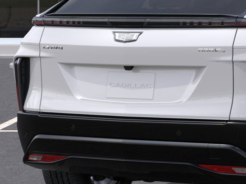 Thumbnail: 2025 Cadillac Lyriq - 14