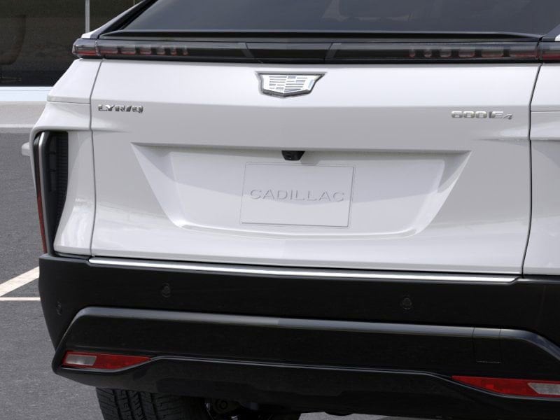 Thumbnail: 2025 Cadillac Lyriq - 14