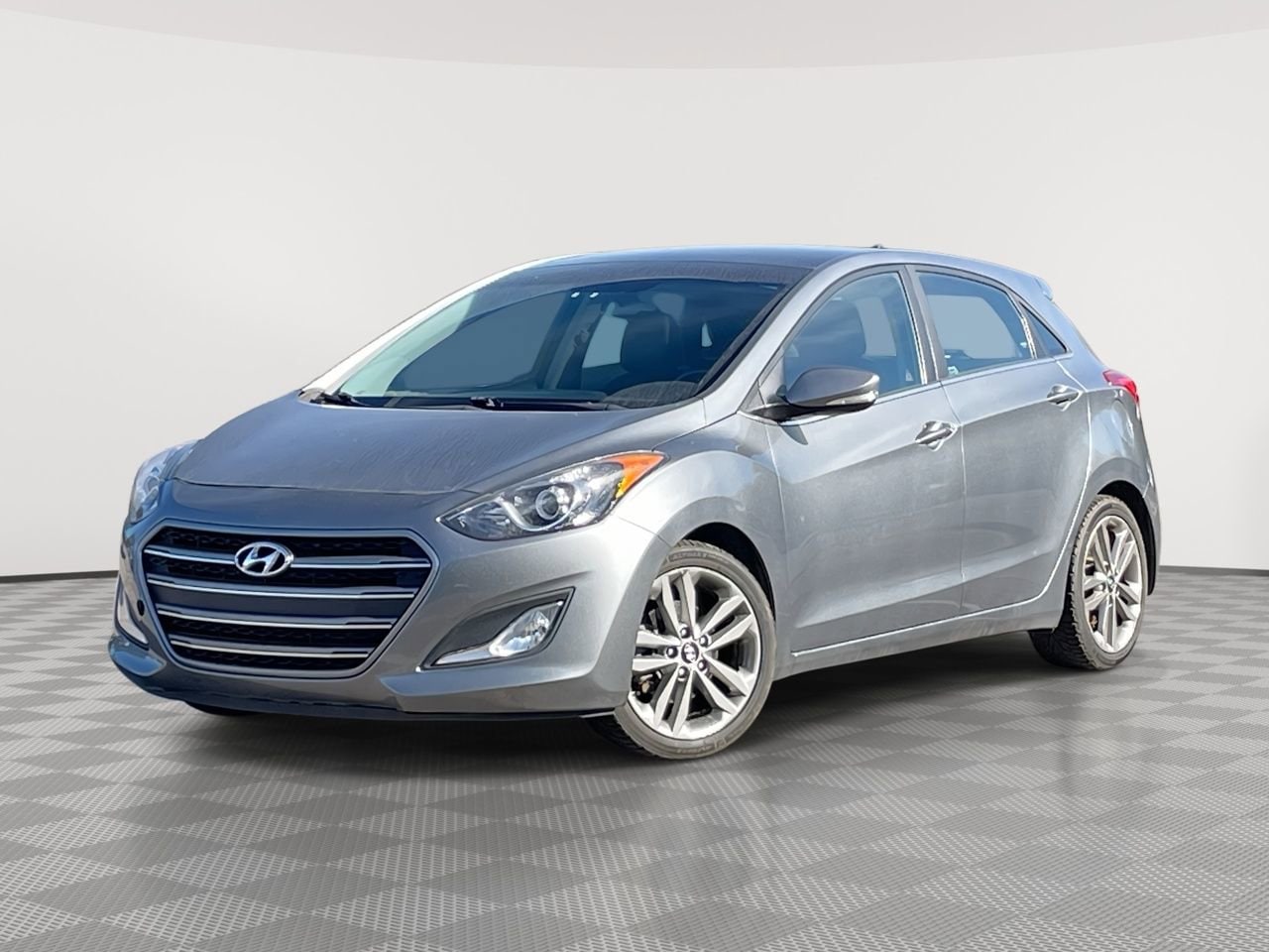 Thumbnail: 2016 Hyundai Elantra - 1