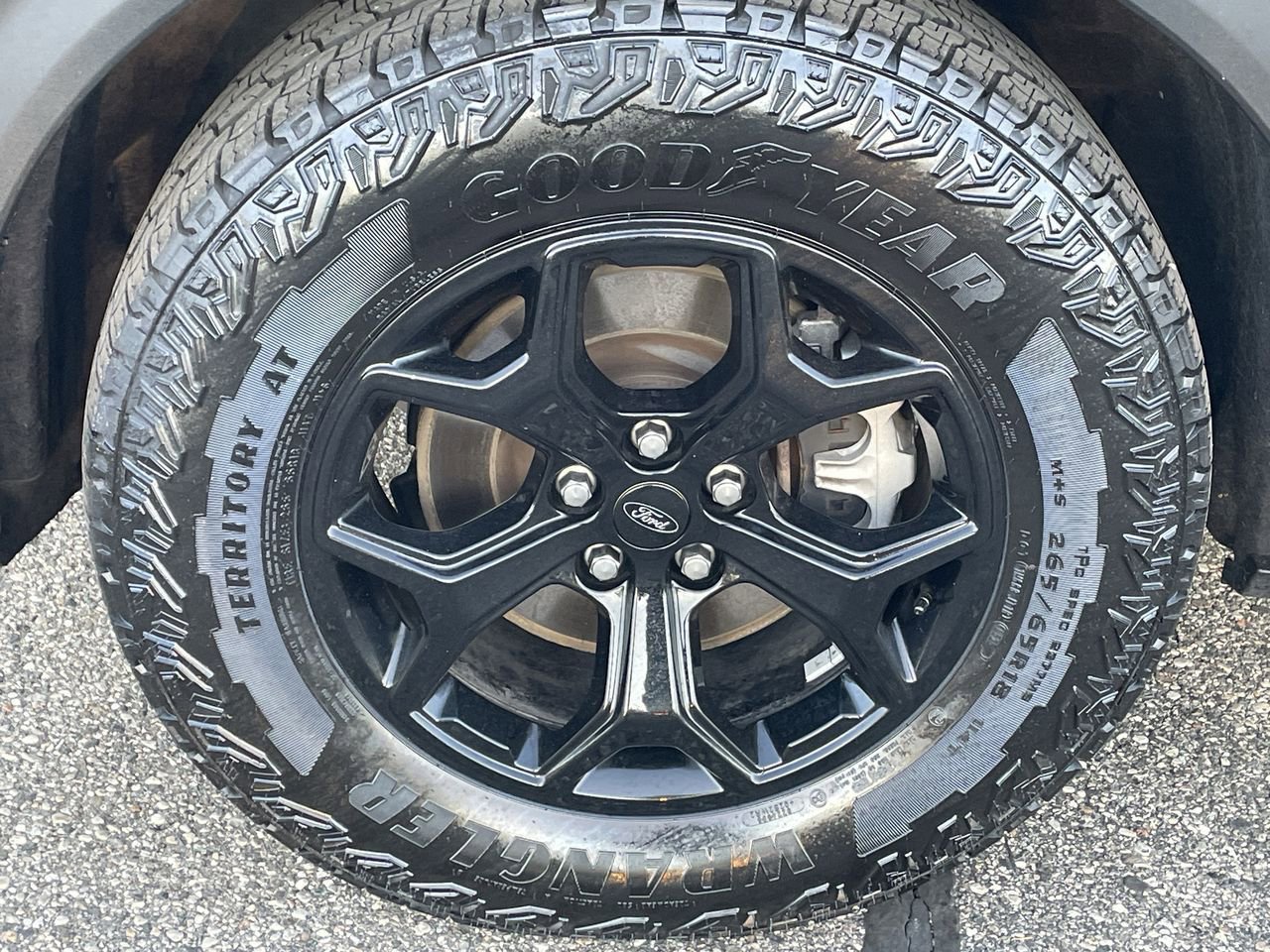 Thumbnail: 2022 Ford Explorer - 41