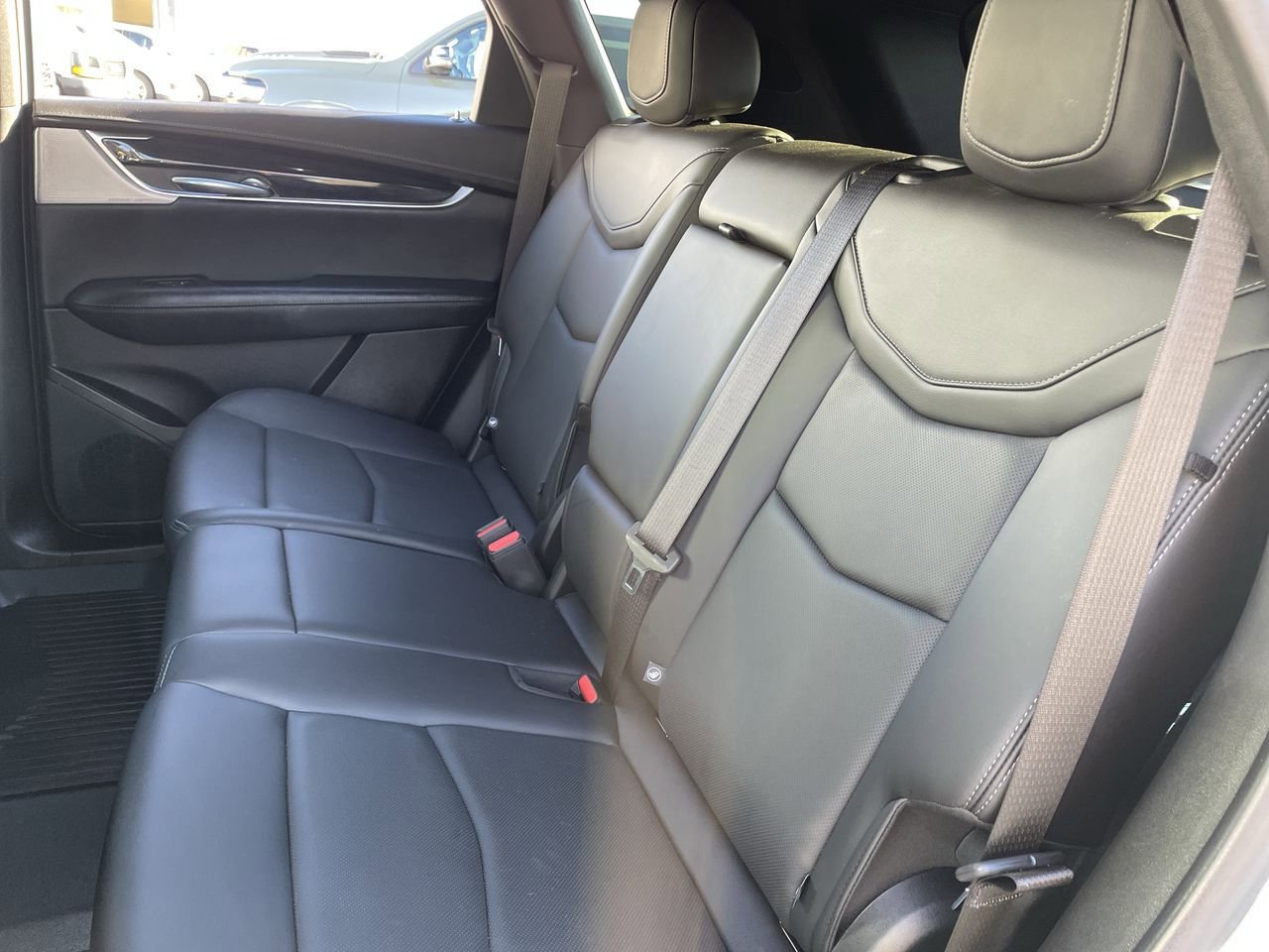 Thumbnail: 2023 Cadillac XT5 - 19