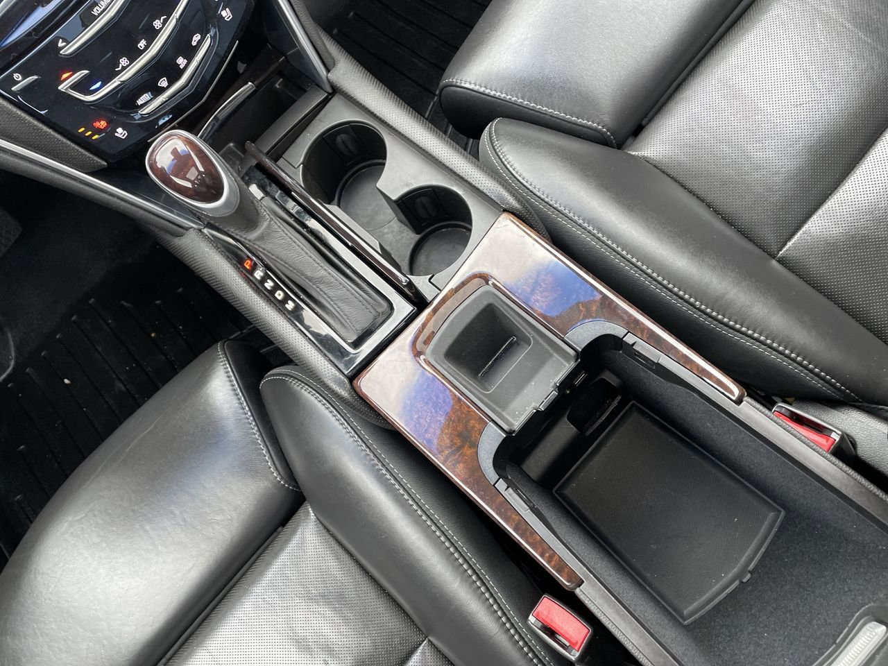 Thumbnail: 2013 Cadillac XTS - 26