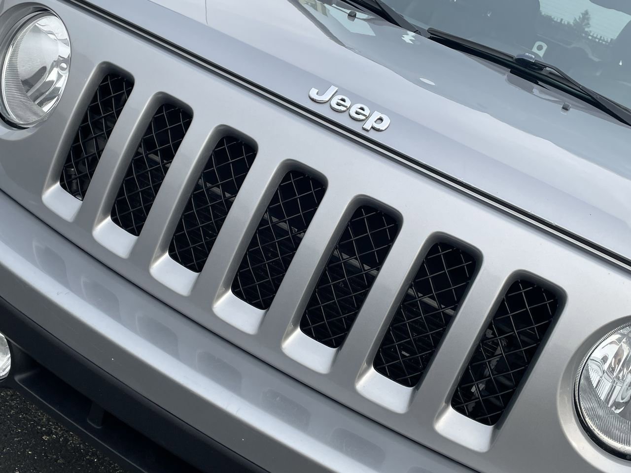 Thumbnail: 2016 Jeep Patriot - 31