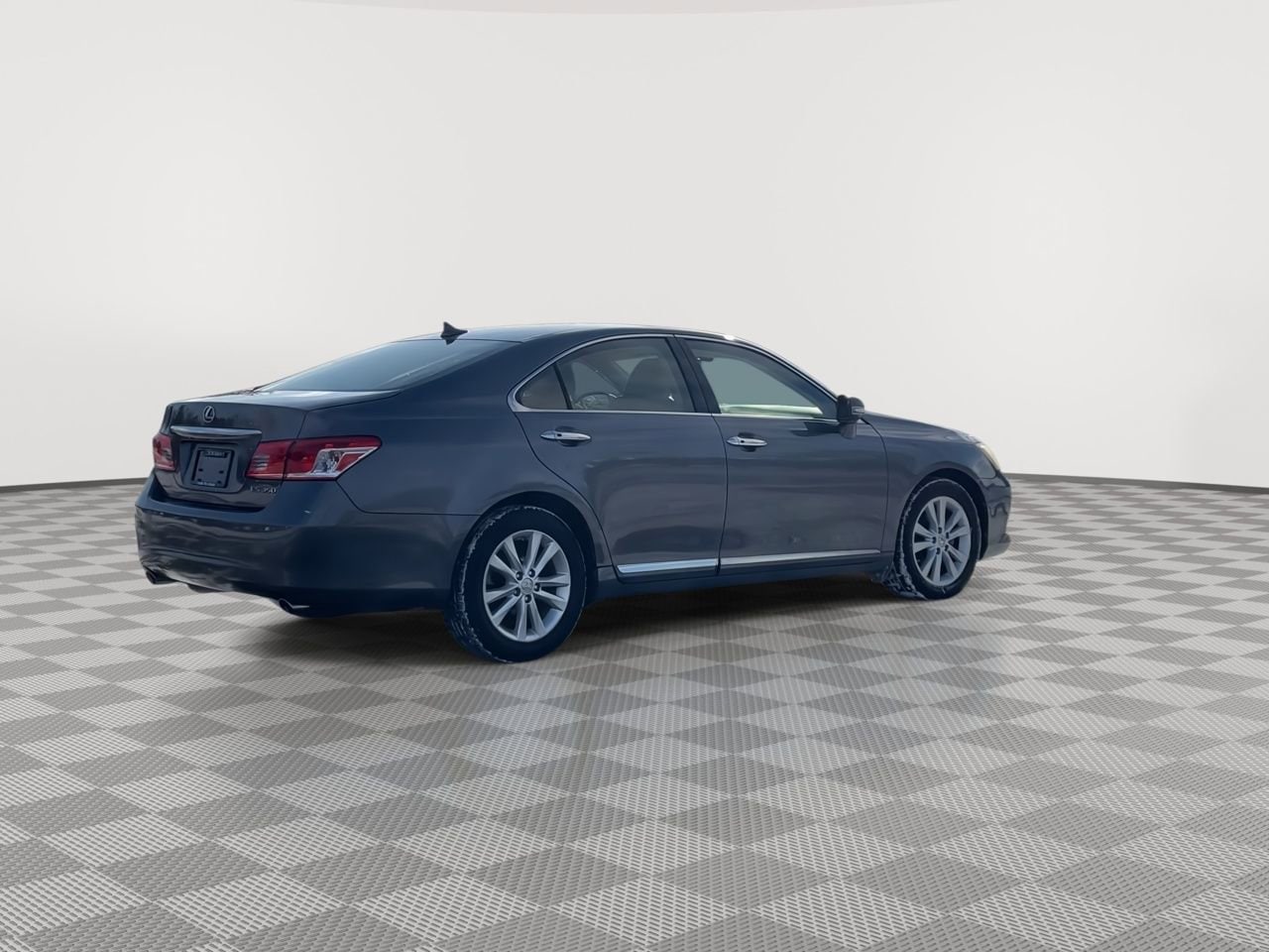 Thumbnail: 2012 Lexus ES - 8