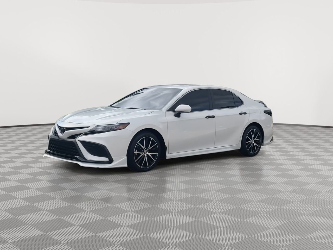 Thumbnail: 2023 Toyota Camry - 4