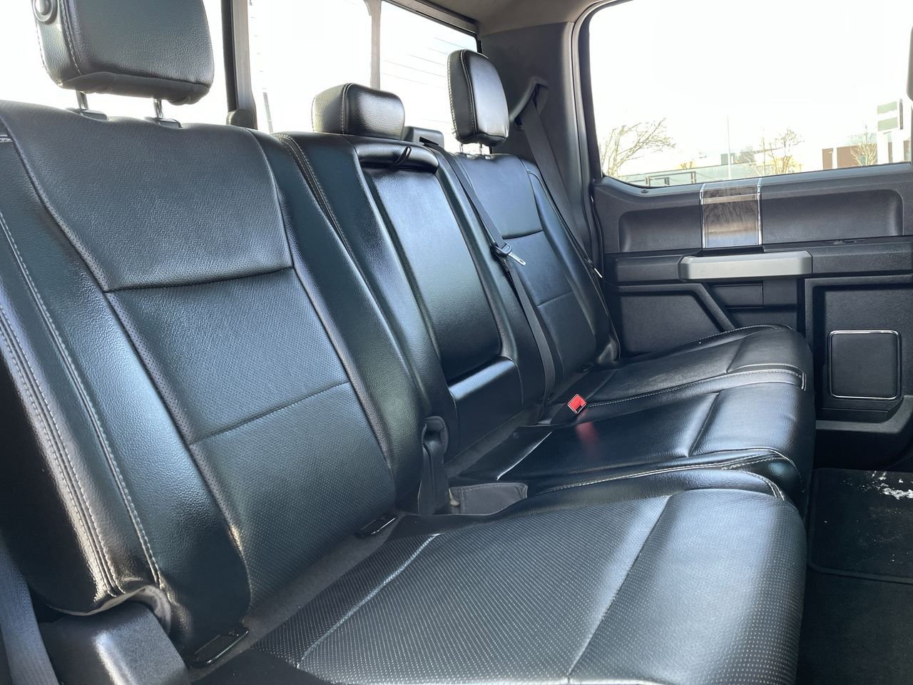 Thumbnail: 2018 Ford Econoline - 15