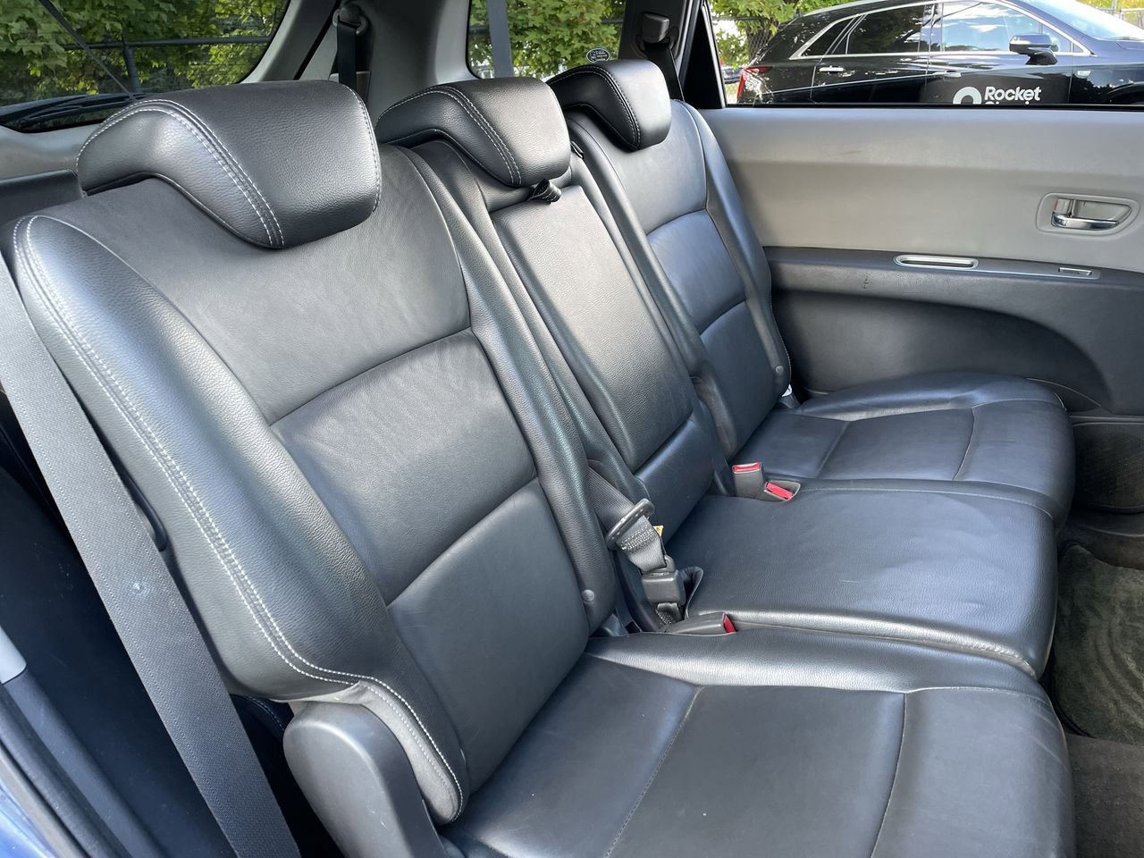 Thumbnail: 2010 Subaru Tribeca - 15