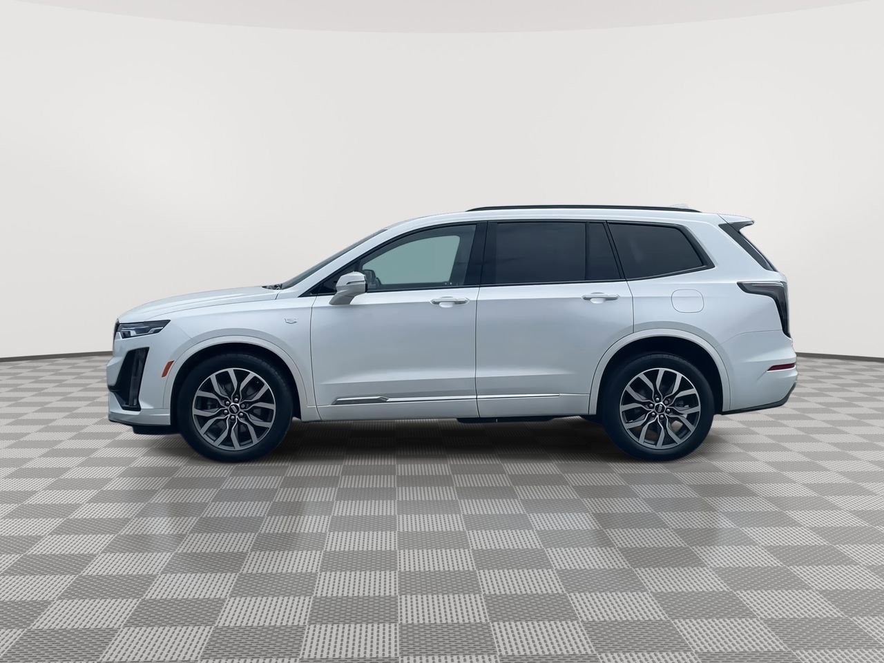 Thumbnail: 2021 Cadillac XT6 - 5