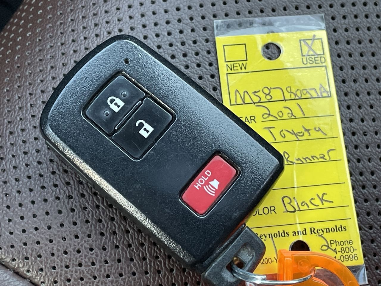 Thumbnail: 2021 Toyota 4Runner - 32