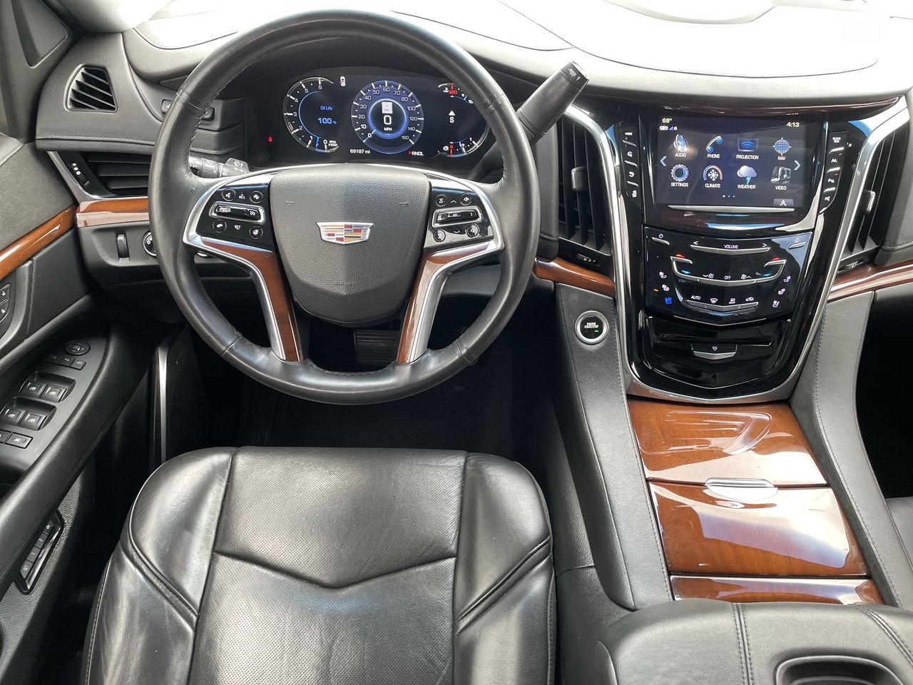 Thumbnail: 2017 Cadillac Escalade - 11