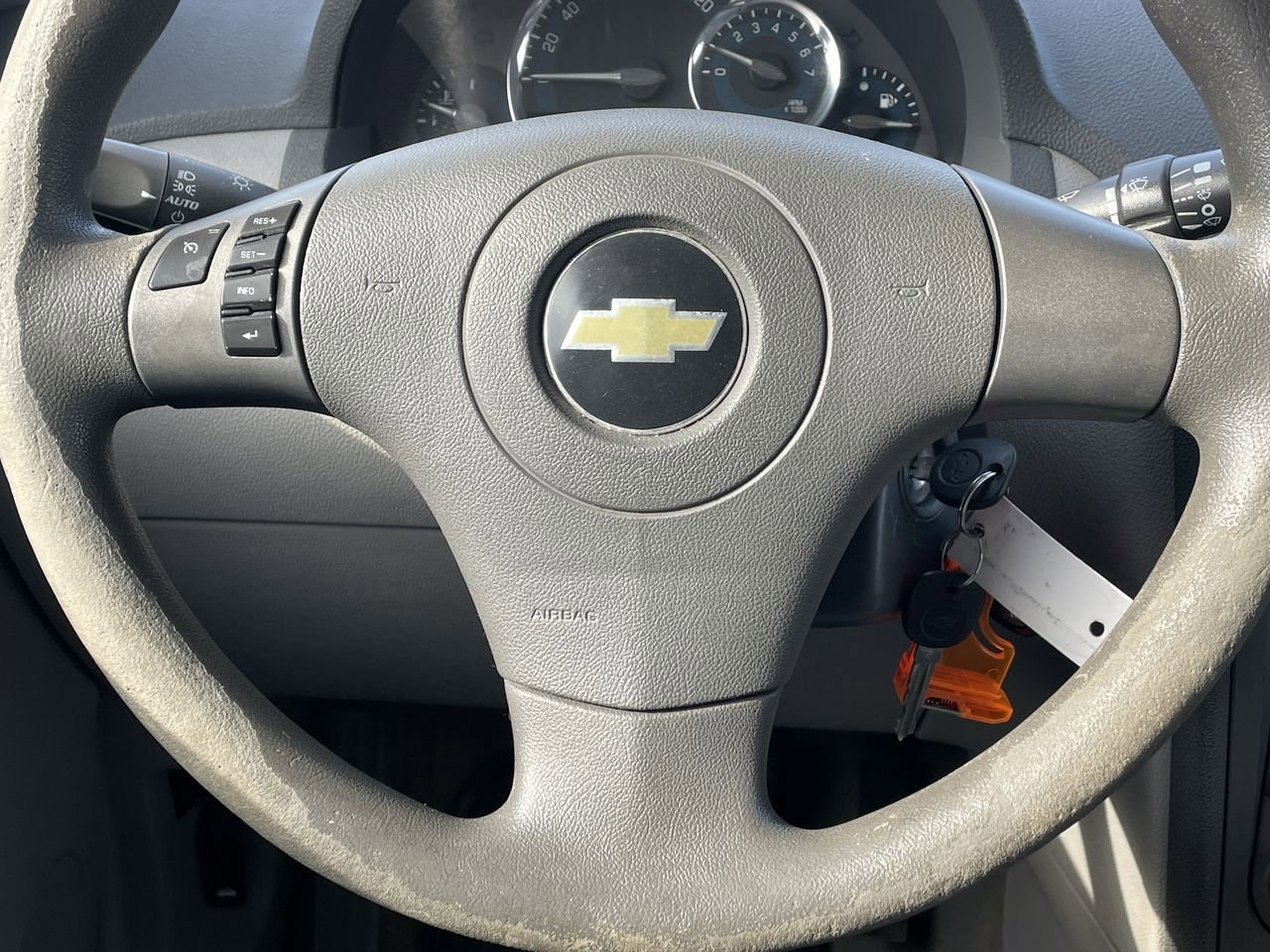 Thumbnail: 2010 Chevrolet HHR - 10