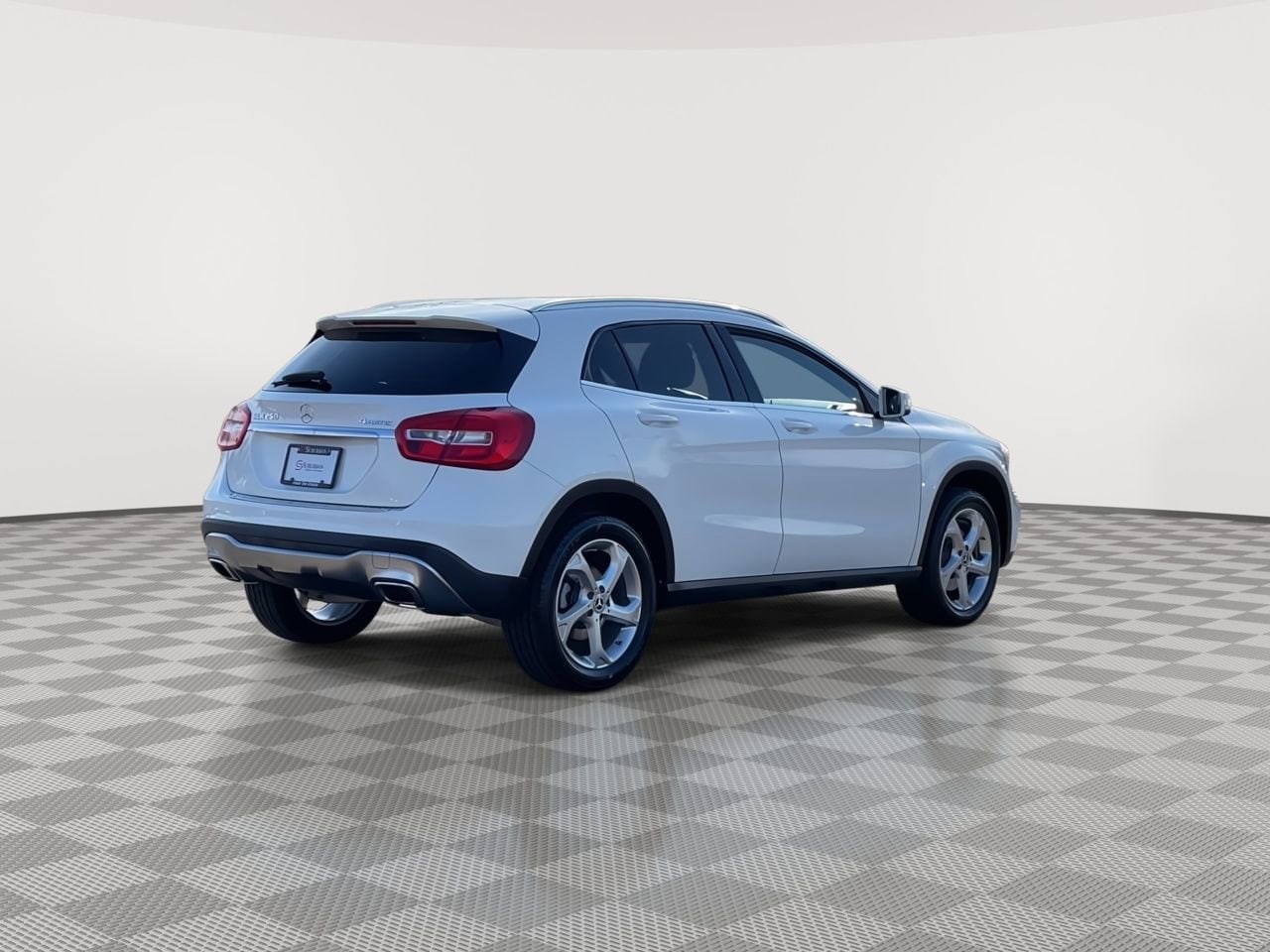Thumbnail: 2020 Mercedes-Benz GLA - 8