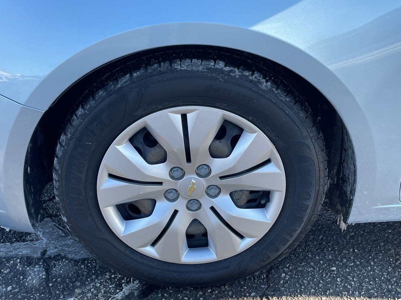 Thumbnail: 2012 Chevrolet Cruze - 31