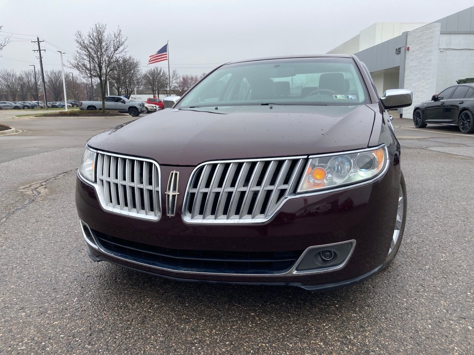 Thumbnail: 2012 Lincoln MKZ - 2