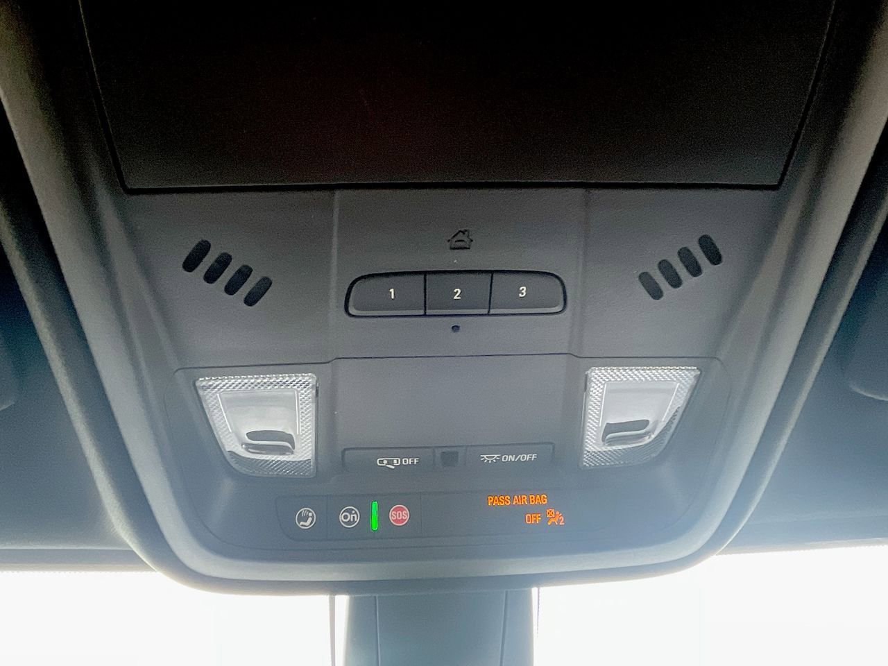 Thumbnail: 2023 Cadillac XT5 - 28