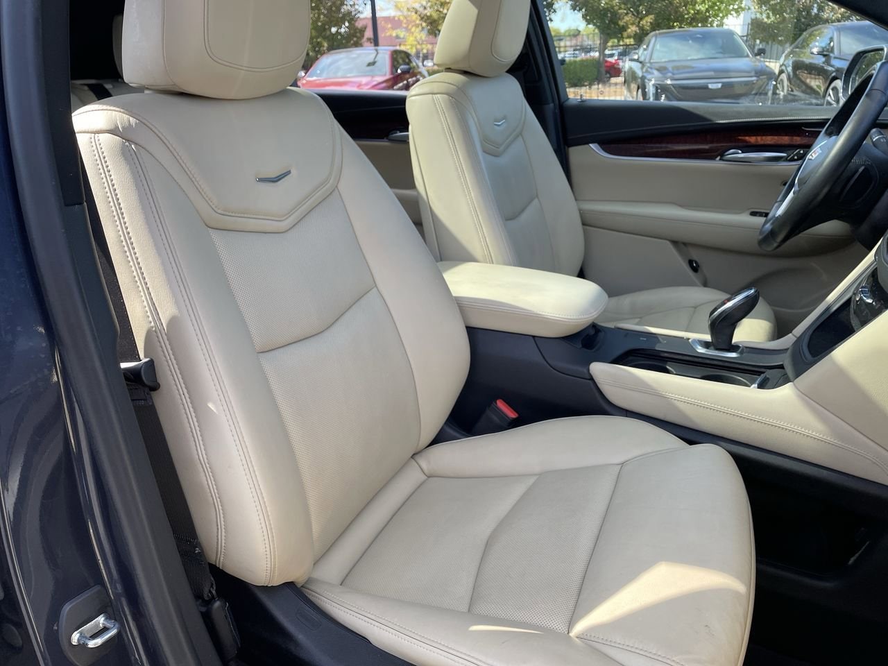 Thumbnail: 2019 Cadillac XT5 - 14