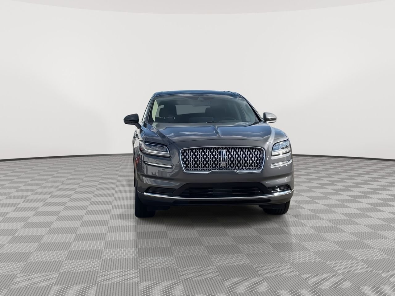 Thumbnail: 2021 Lincoln Nautilus - 3