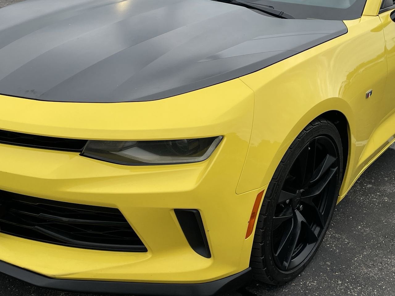 Thumbnail: 2018 Chevrolet Camaro - 37