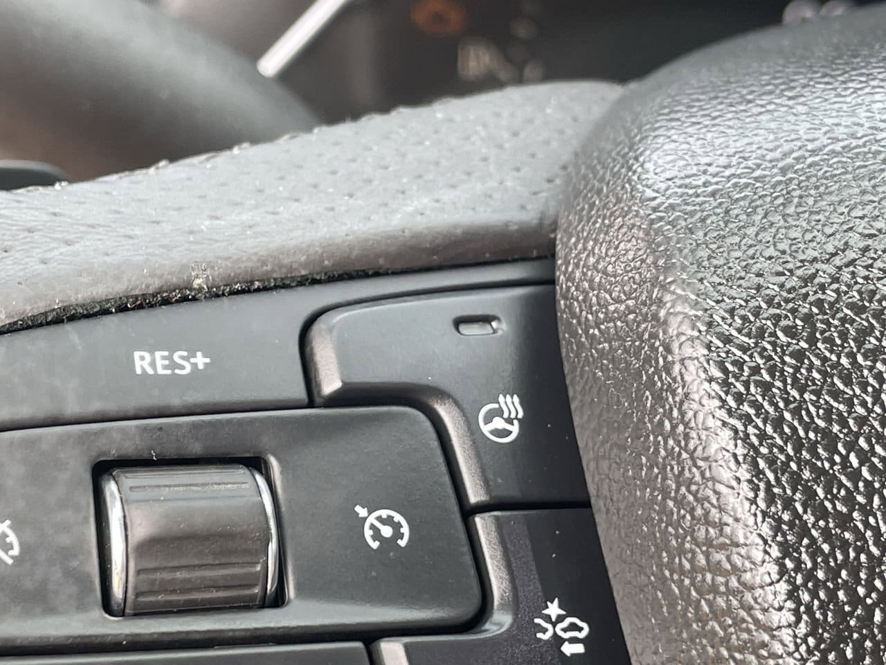 Thumbnail: 2019 Cadillac XT4 - 24