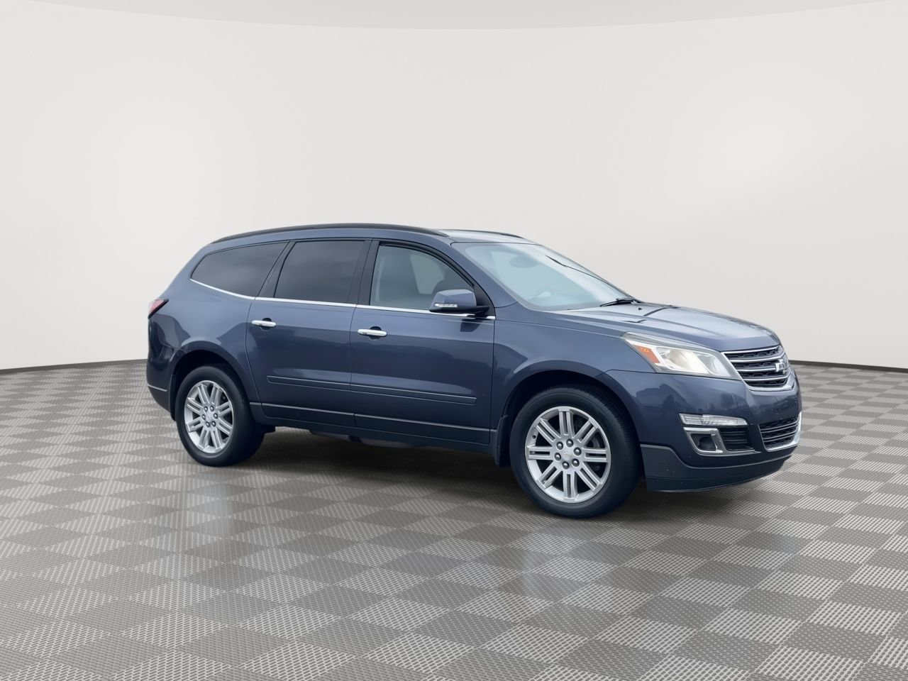 Thumbnail: 2013 Chevrolet Traverse - 2