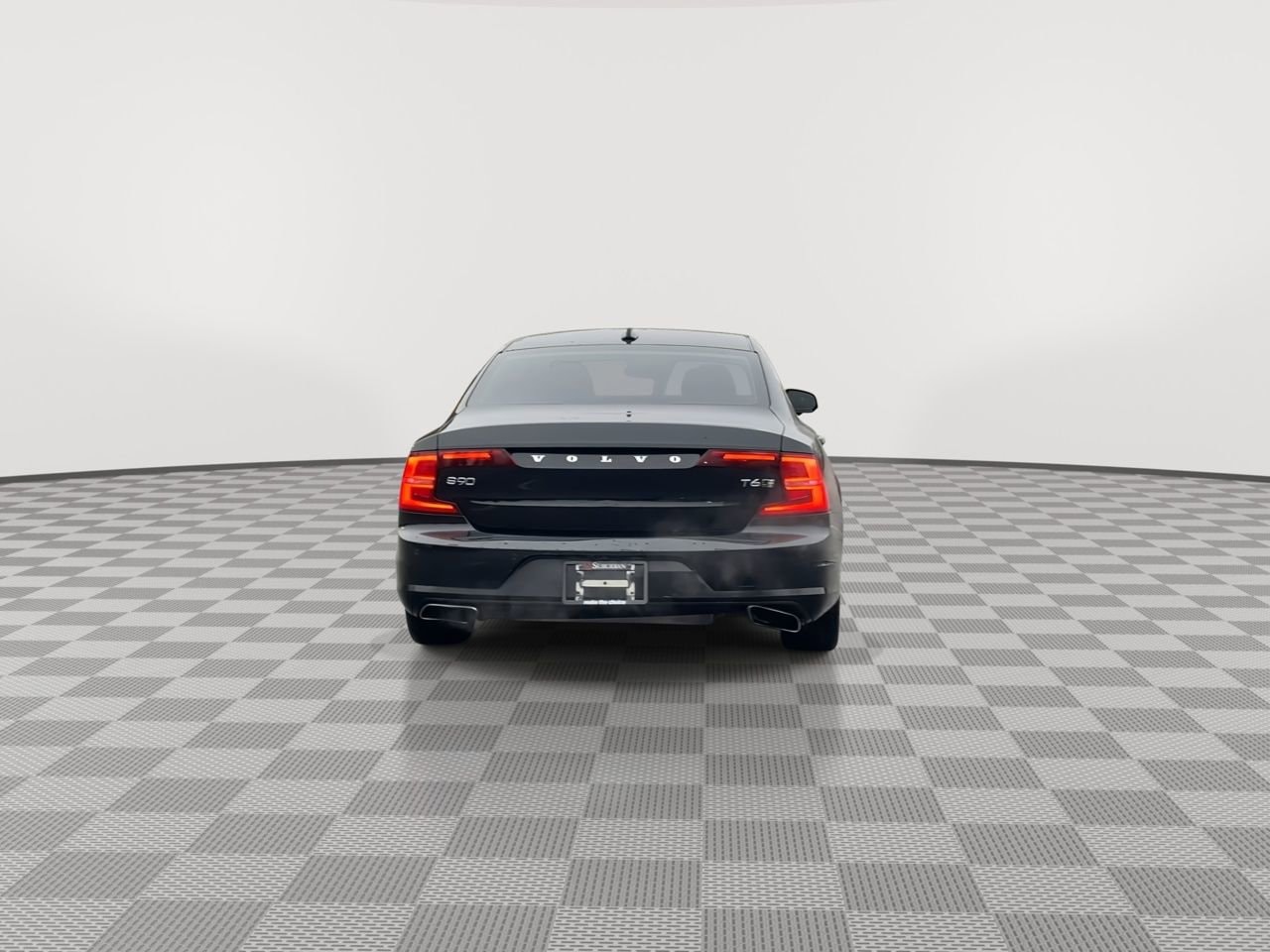 Thumbnail: 2018 Volvo S90 - 7