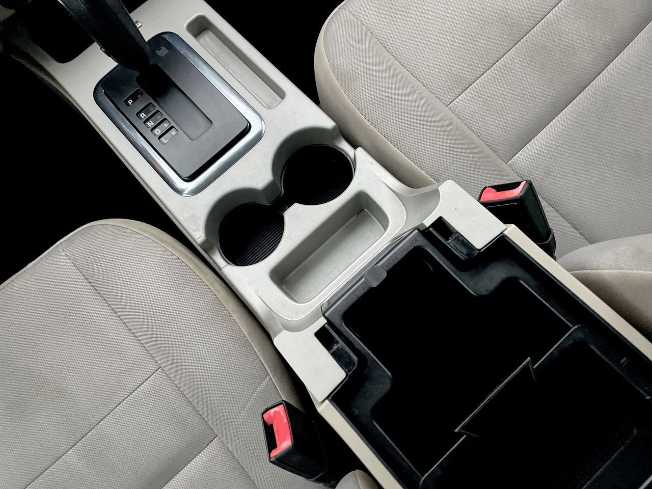 Thumbnail: 2012 Ford Escape - 21