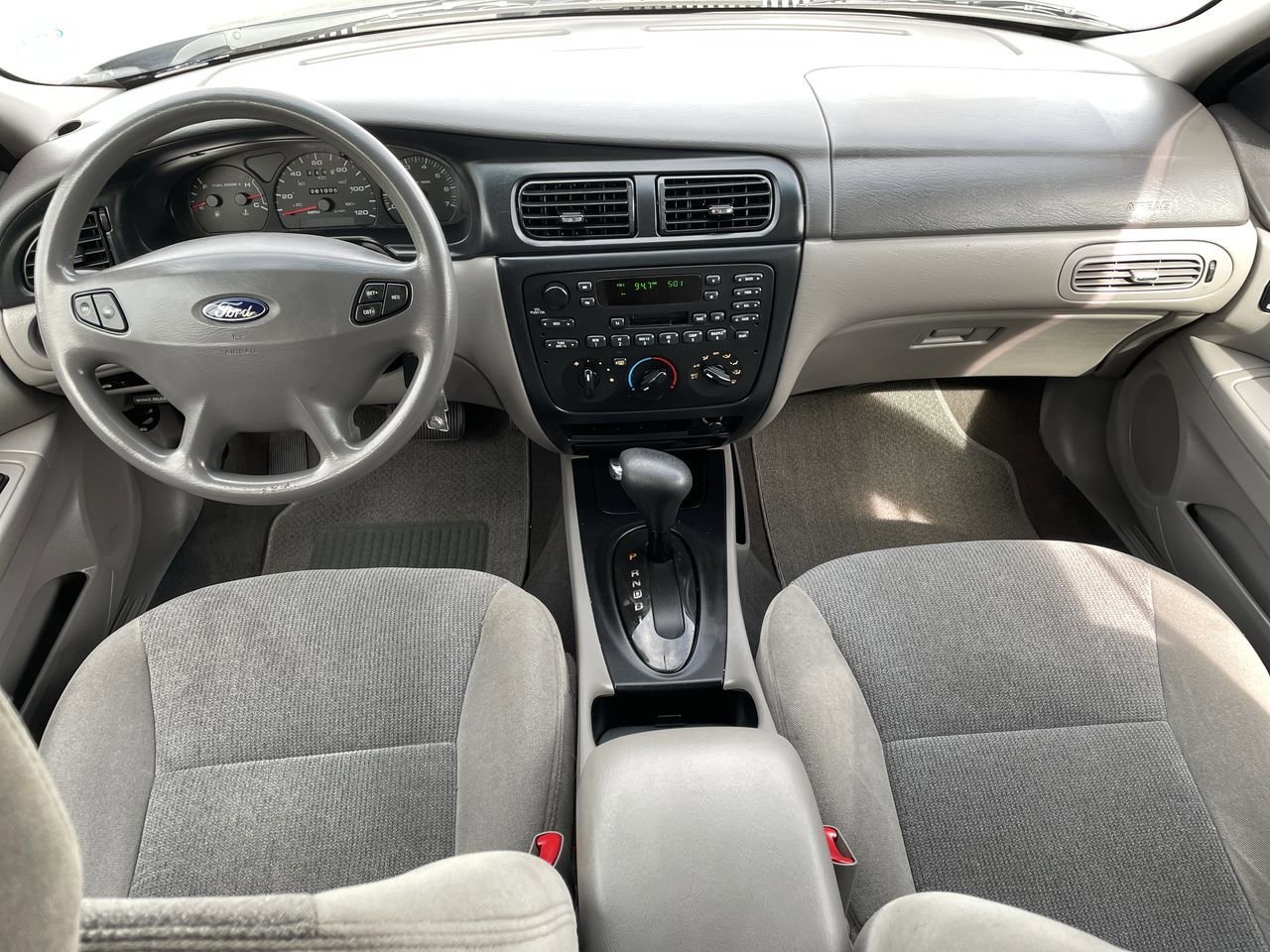 Thumbnail: 2001 Ford Taurus - 20
