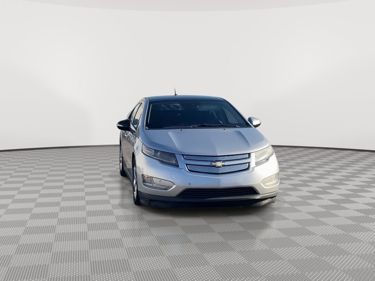 Thumbnail: 2011 Chevrolet Volt - 3