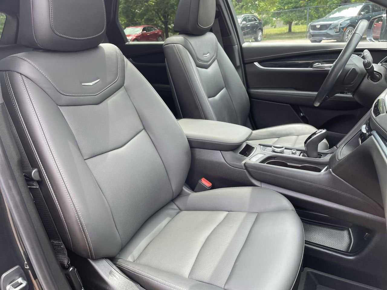 Thumbnail: 2020 Cadillac XT5 - 14