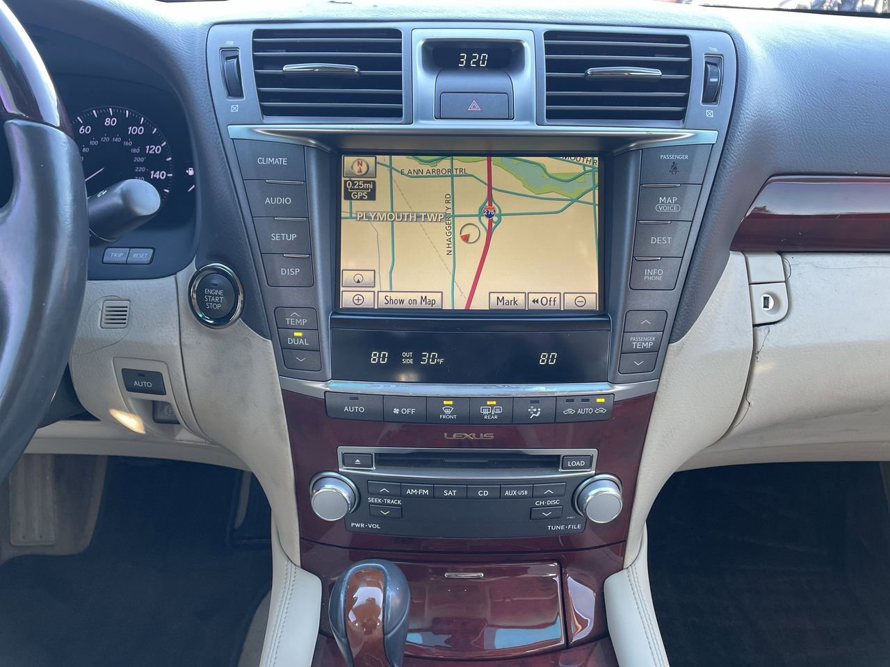 Thumbnail: 2012 Lexus LS - 13