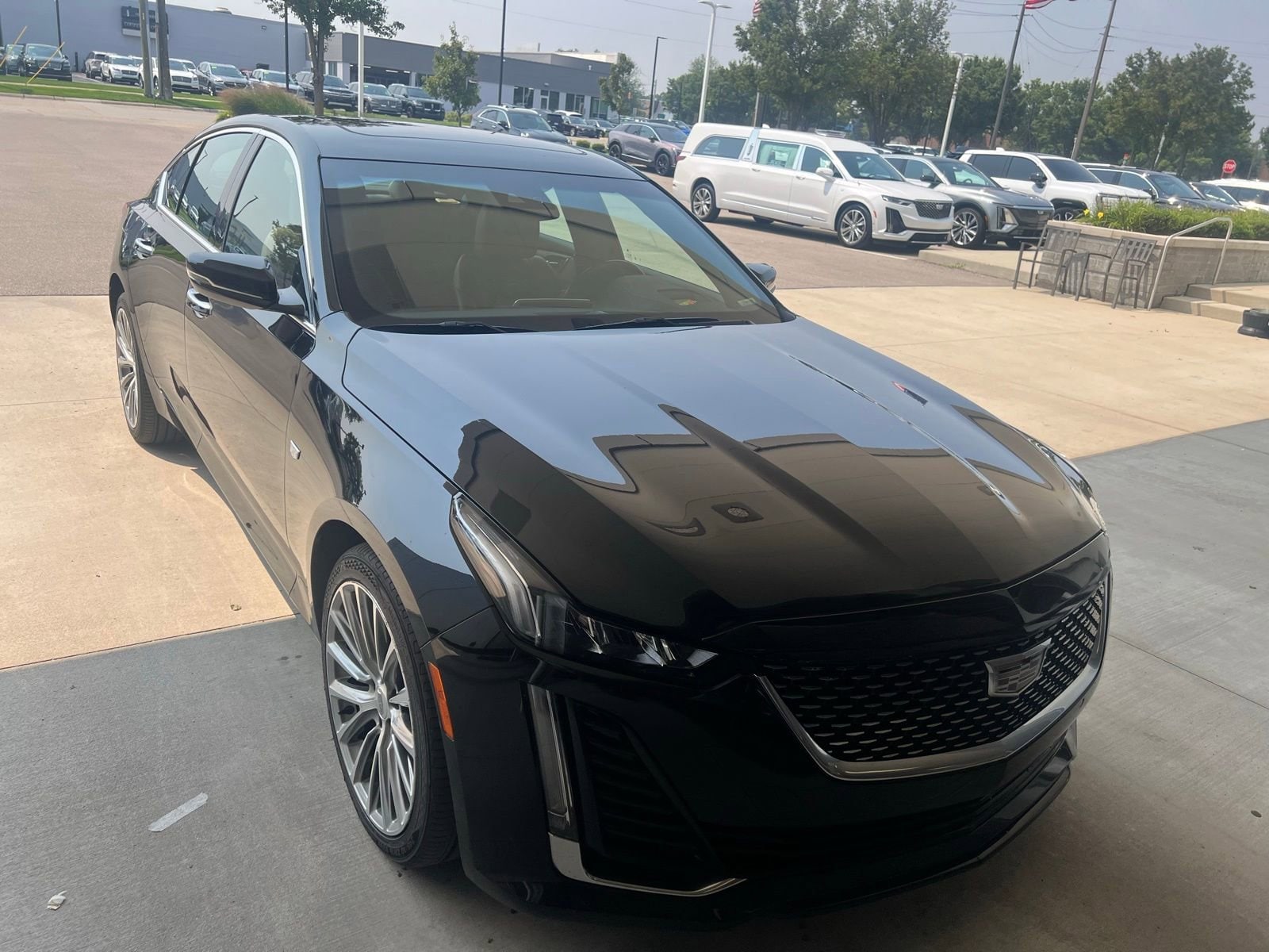 Thumbnail: 2023 Cadillac CT5 - 4