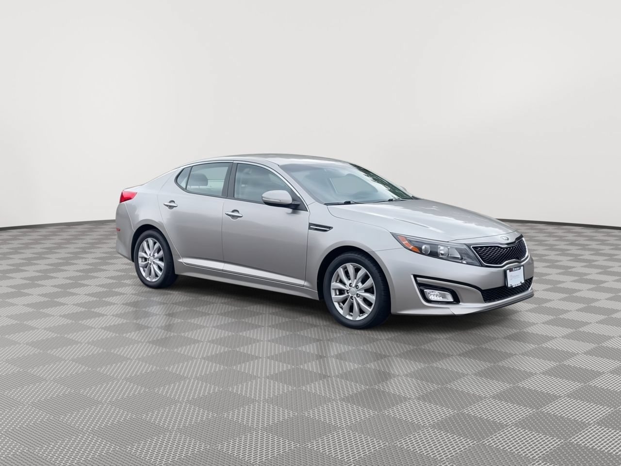 Used 2015 Kia Optima EX with VIN 5XXGN4A75FG417933 for sale in Plymouth, MI