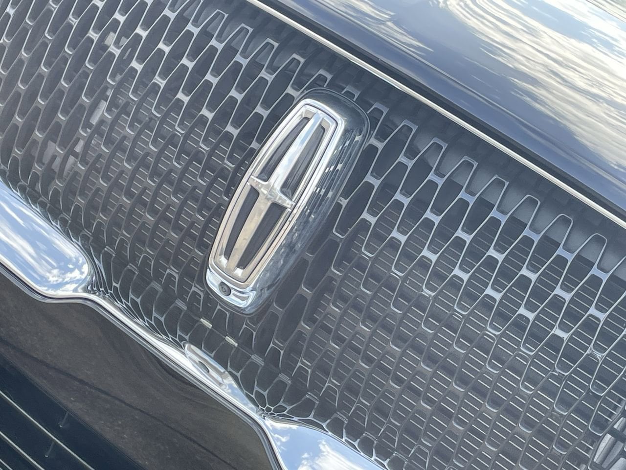 Thumbnail: 2024 Lincoln Navigator L - 37