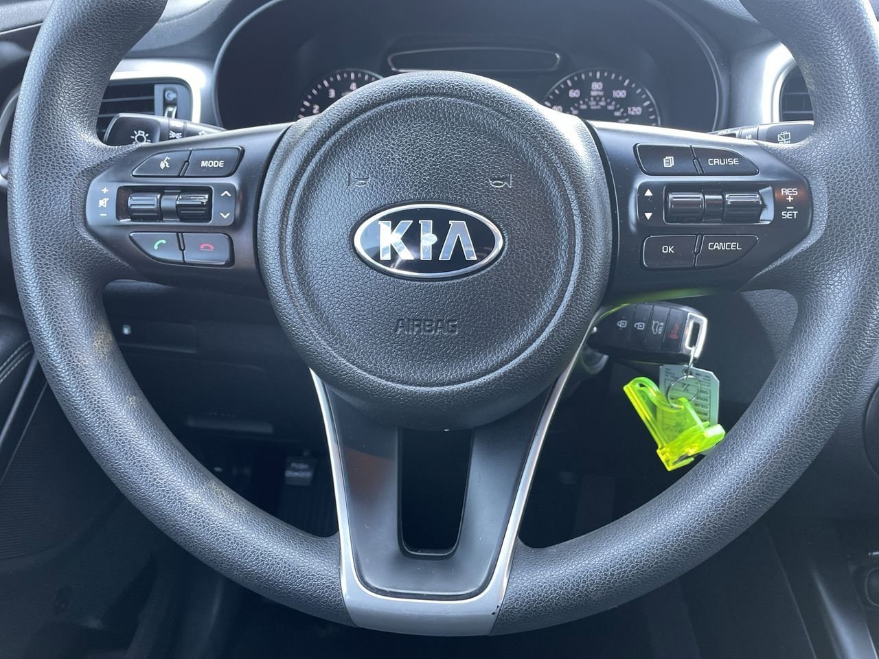 Thumbnail: 2018 Kia Sorento - 10