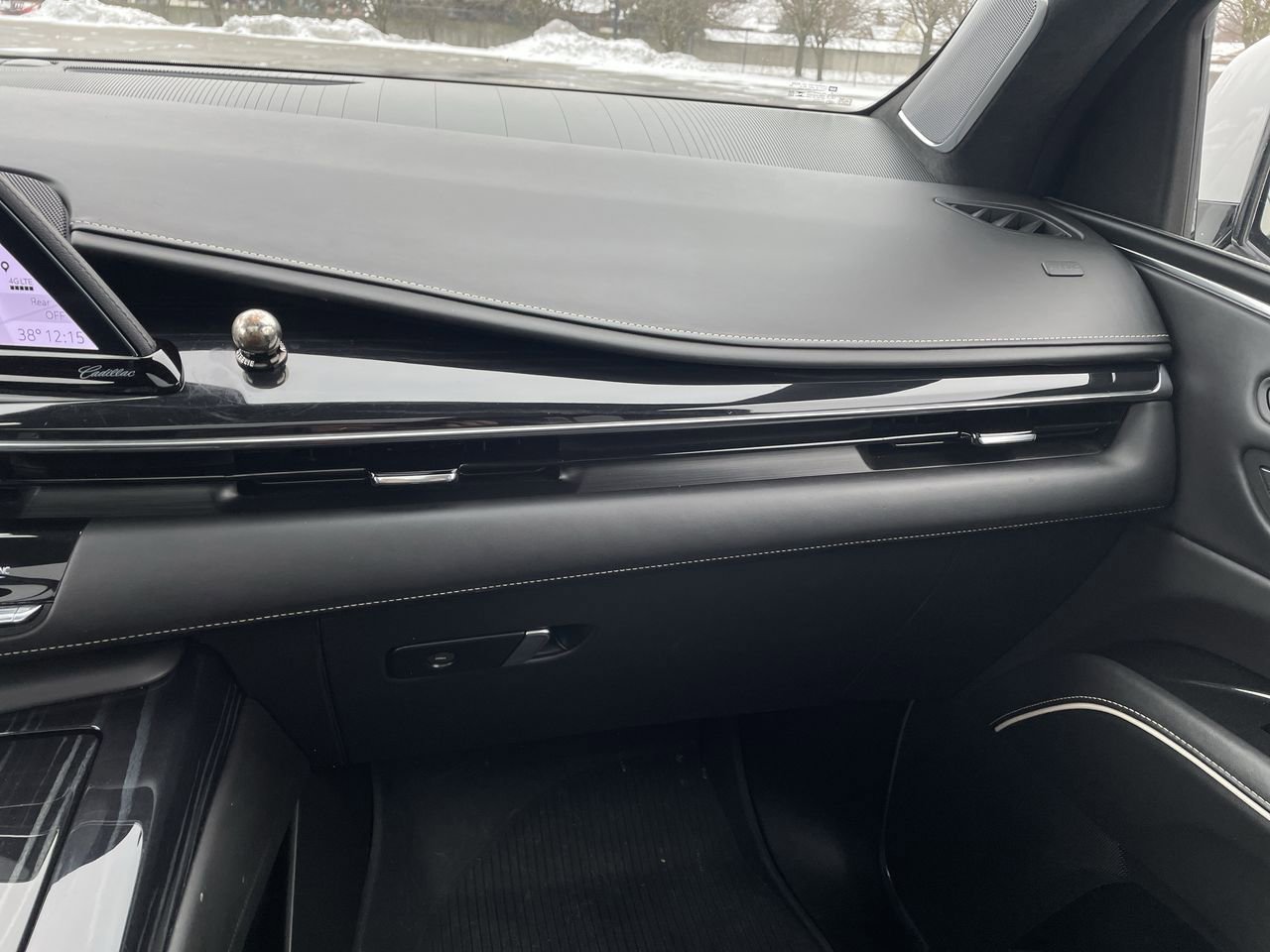 Thumbnail: 2023 Cadillac Escalade - 16