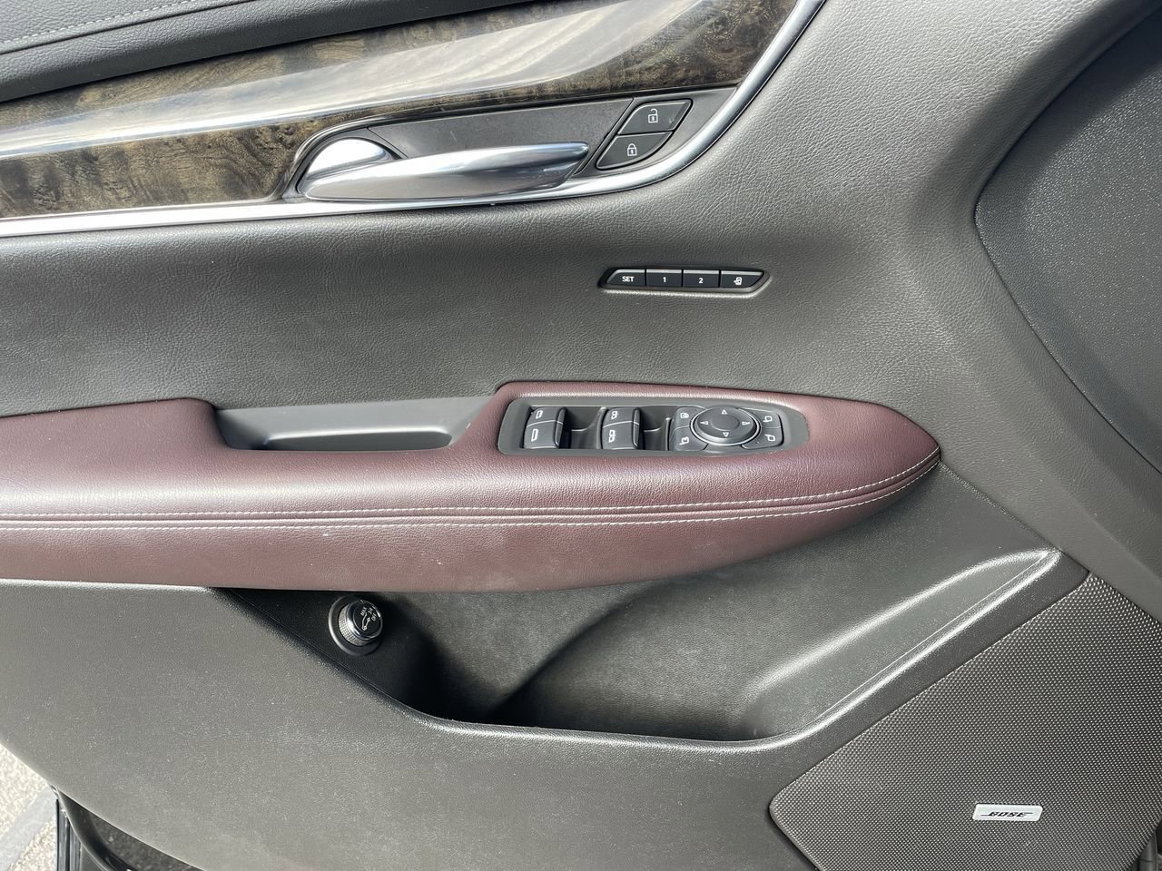 Thumbnail: 2021 Cadillac XT6 - 33