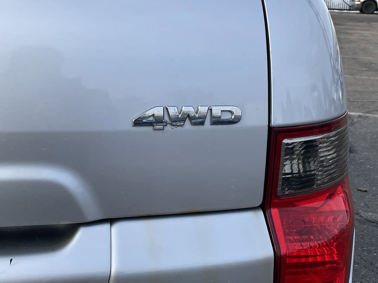 Thumbnail: 2010 Honda Element - 32