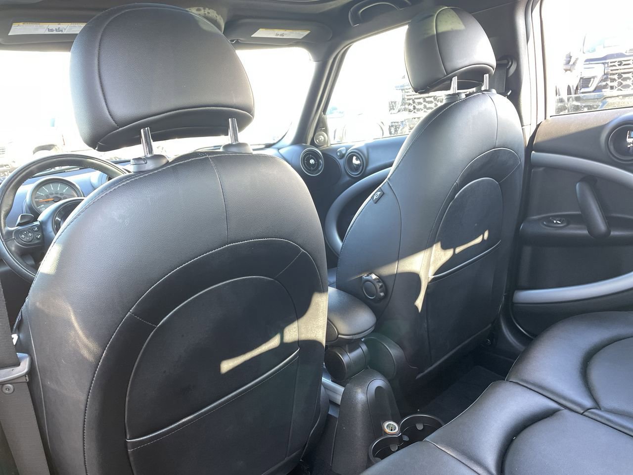 Thumbnail: 2016 MINI Cooper Countryman - 19