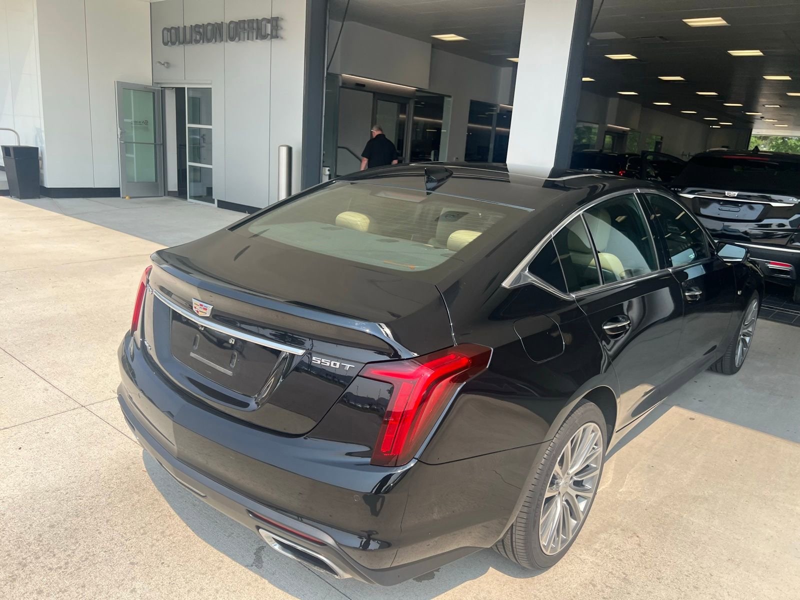Thumbnail: 2023 Cadillac CT5 - 3
