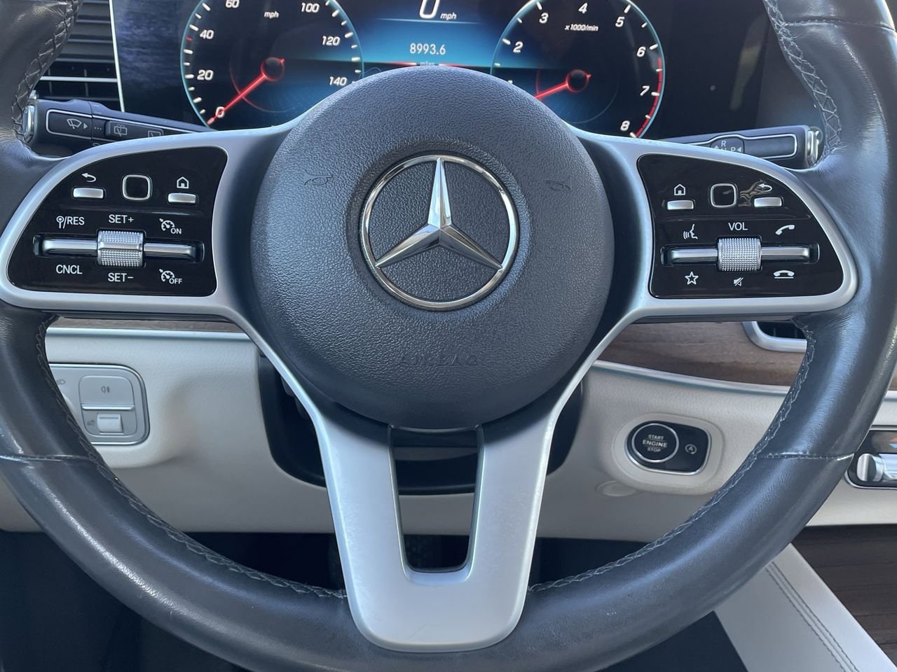 Thumbnail: 2020 Mercedes-Benz GLE - 10