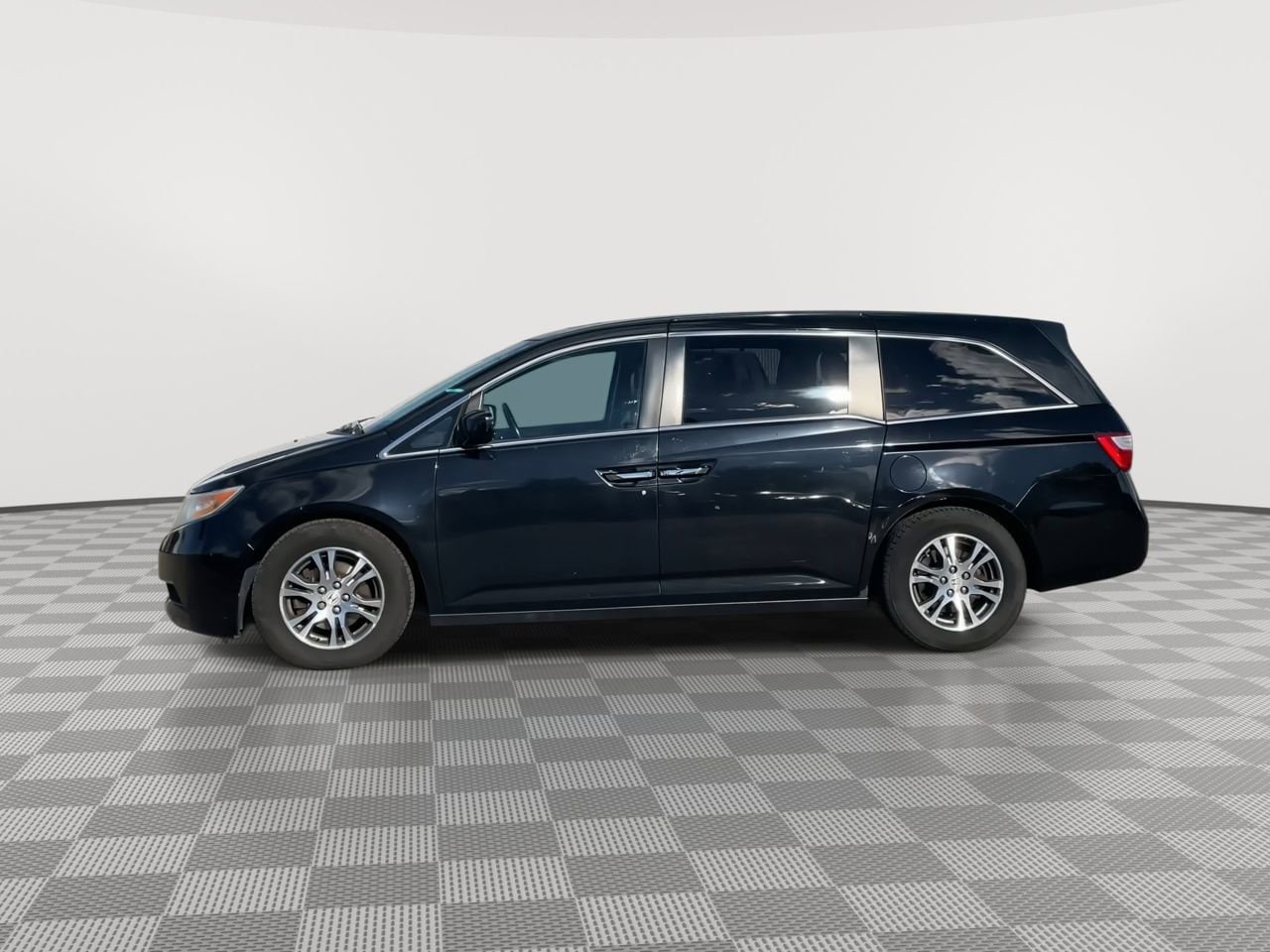 Thumbnail: 2013 Honda Odyssey - 5